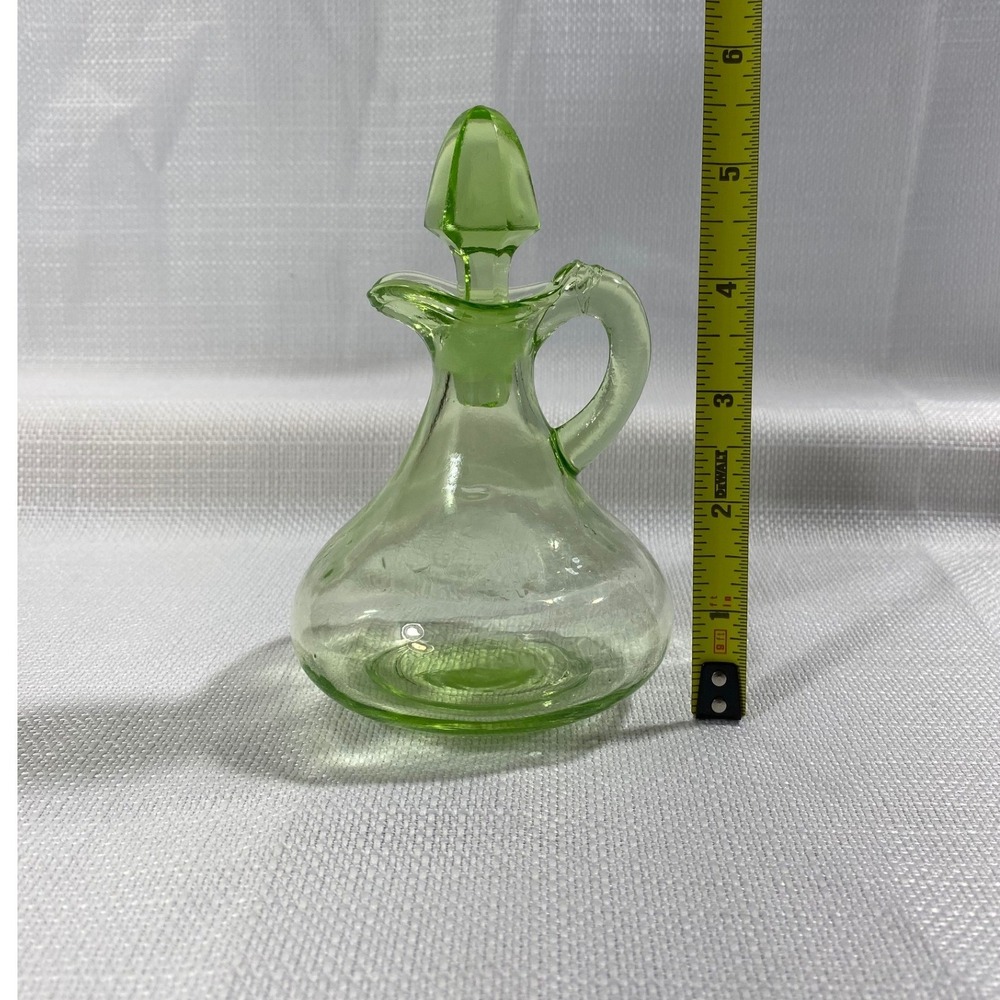 Vintage Uranium Glass Cruet with Stopper Green Vaseline Glass Pitcher UV Glow - Picture 6 of 7